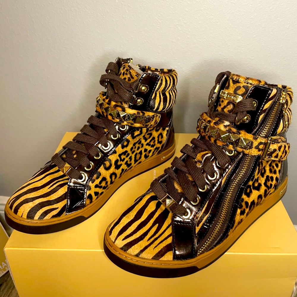 Micheal Kors Animal print high top sneakers size 8.5